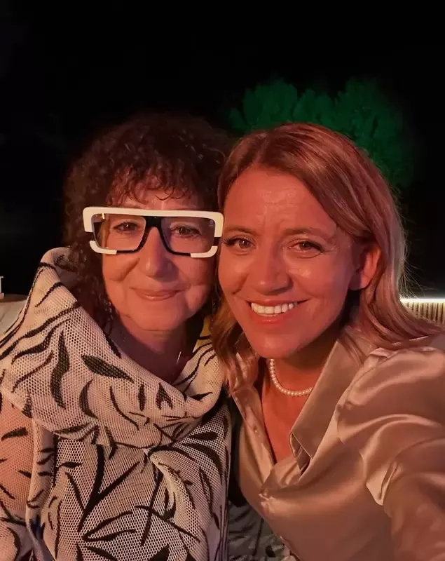 Mona Segall si Mirela Retegan