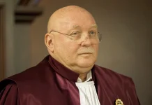 PSD și AUR au respins ancheta zborurilor private spre Mykonos și Nisa
